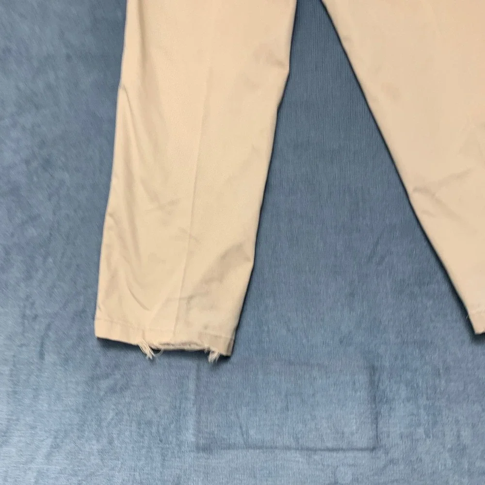 Haggar Chino Pants Mens 34x29 Khaki Relaxed Select No Iron Cotton Straight Leg
